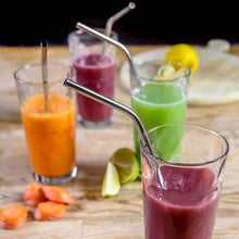 Set of 4 Stainless Steel Straws & Brush (2 Straight straws, 2 Bent straws, 1 Brush)